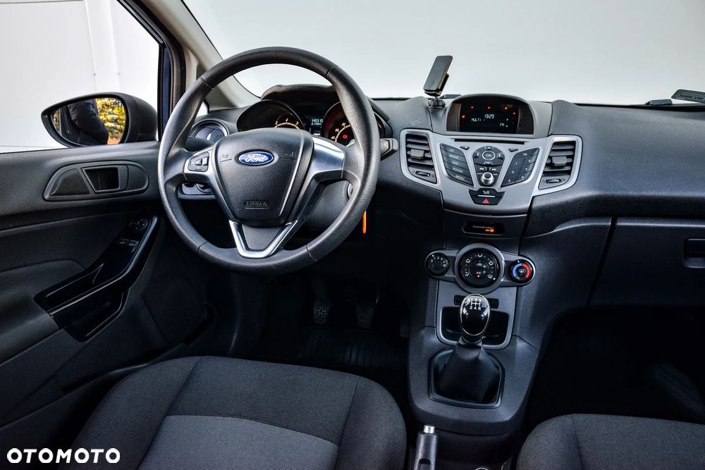 Ford Fiesta 1.25 Silver X - 27