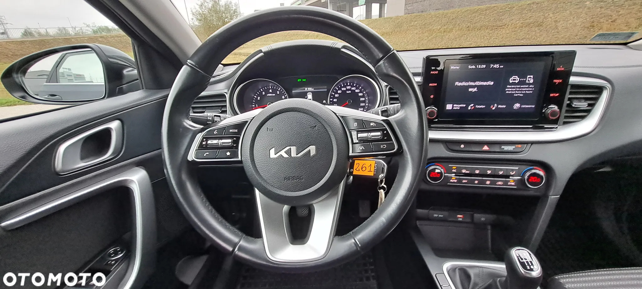 Kia Ceed 1.5 T-GDI M - 28