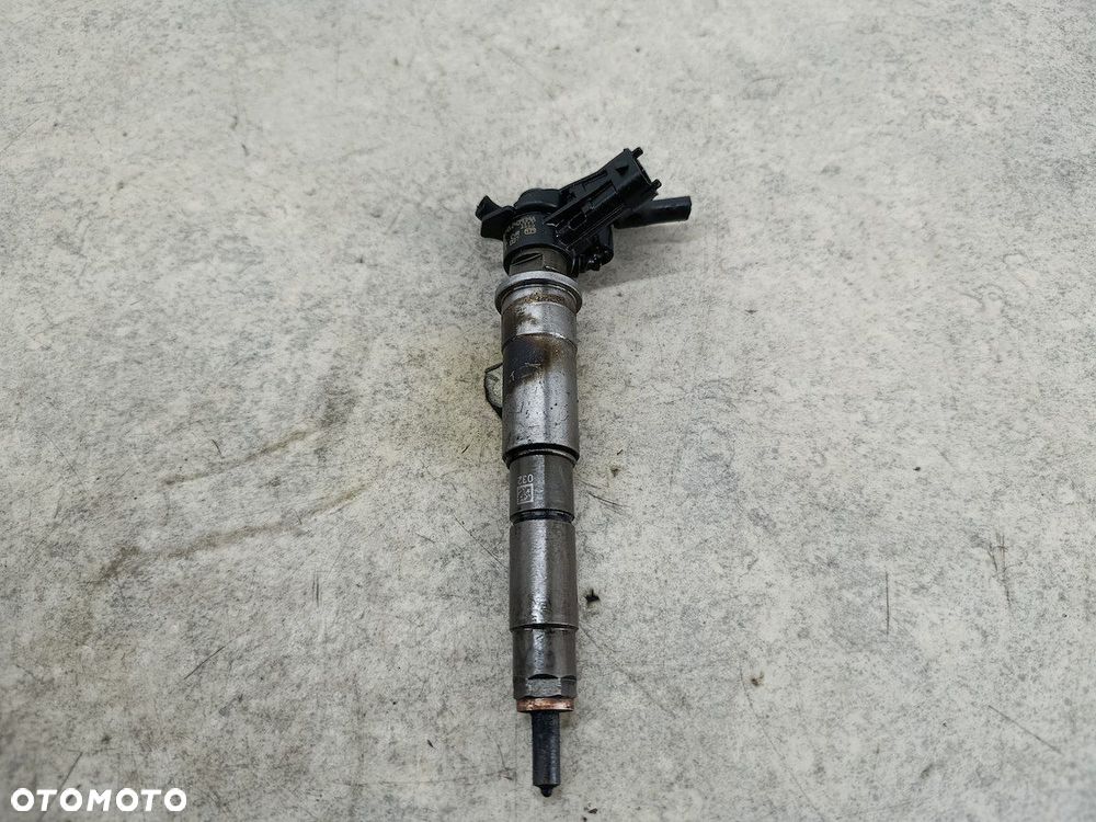 WTRYSKIWACZ RENAULT LAGUNA III 2409398 0445115007  BOSCH 2.0 DCI - 4