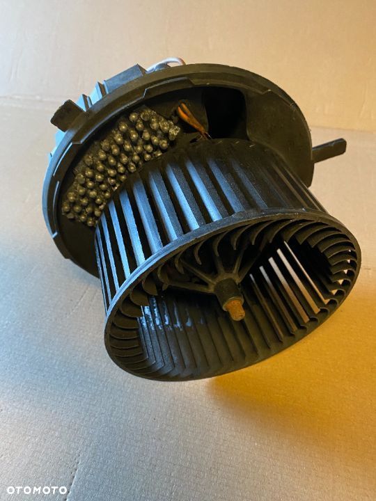 WENTYLATOR DMUCHAWY NAGRZEWNICY VW PASSAT B6 VW GOLF V SEAT LEON II 2 3C0907521B 2005- - 5