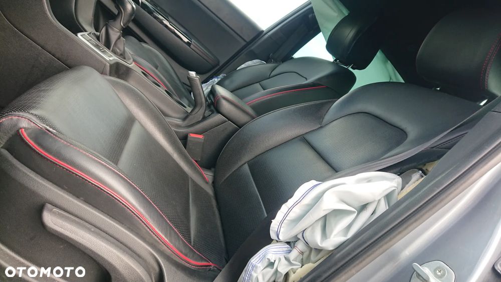 Kia Sportage 1.6 CRDI AWD GT LINE - 5