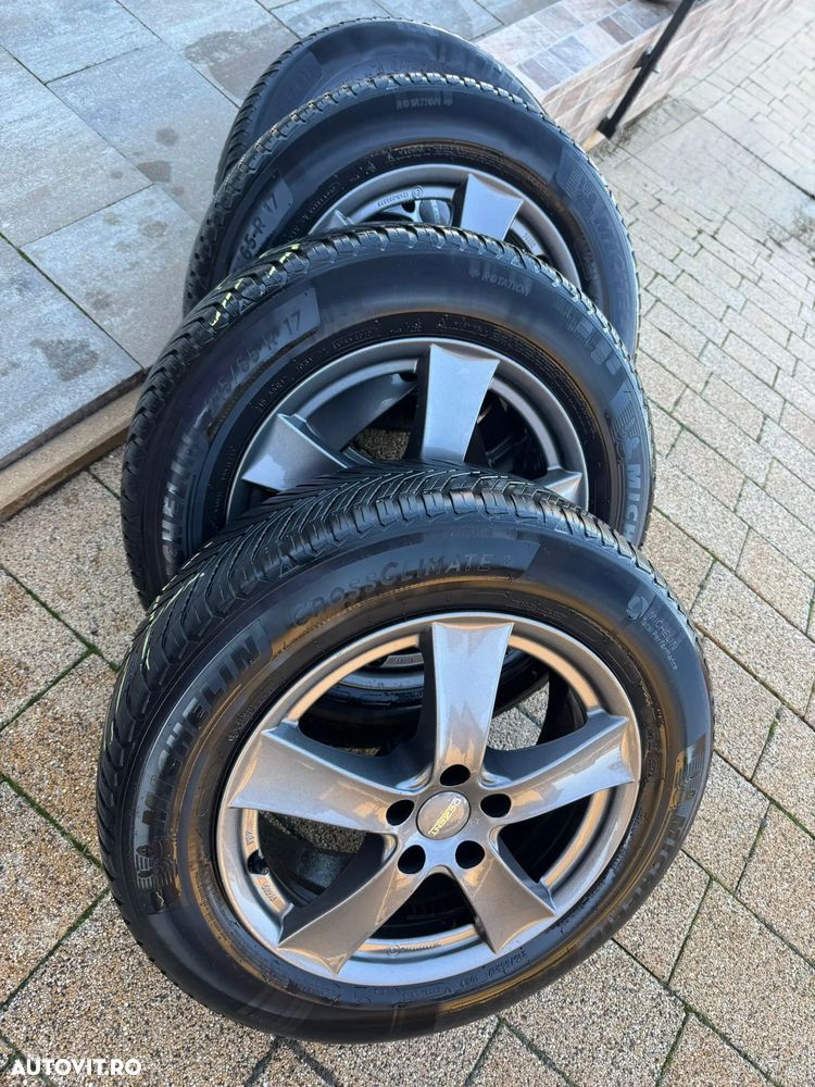 Volkswagen Tiguan 2.0 TDI DSG 4Mot Highline - 19