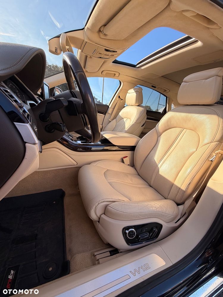 Audi A8 - 16
