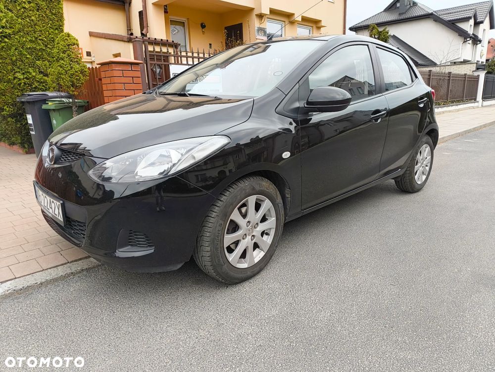 Mazda 2 - 6