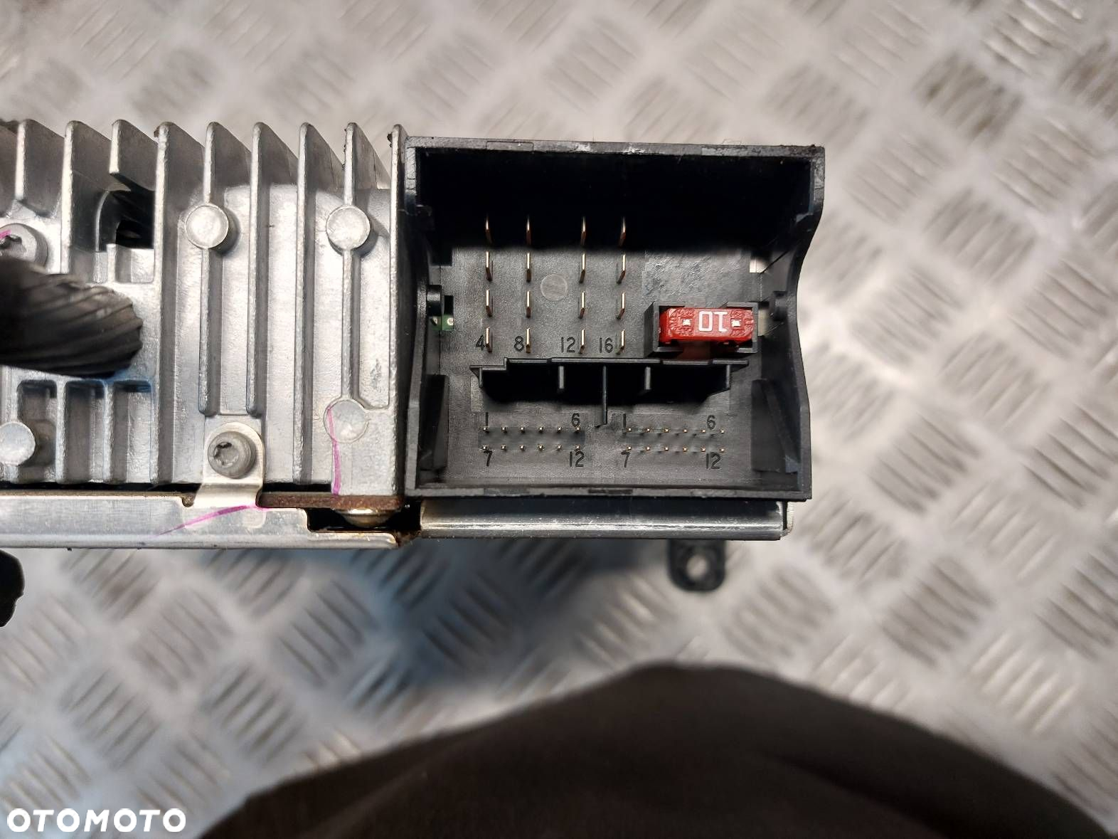 RADIO ODTWARZACZ  BMW E90 318d 65129141682 - 5