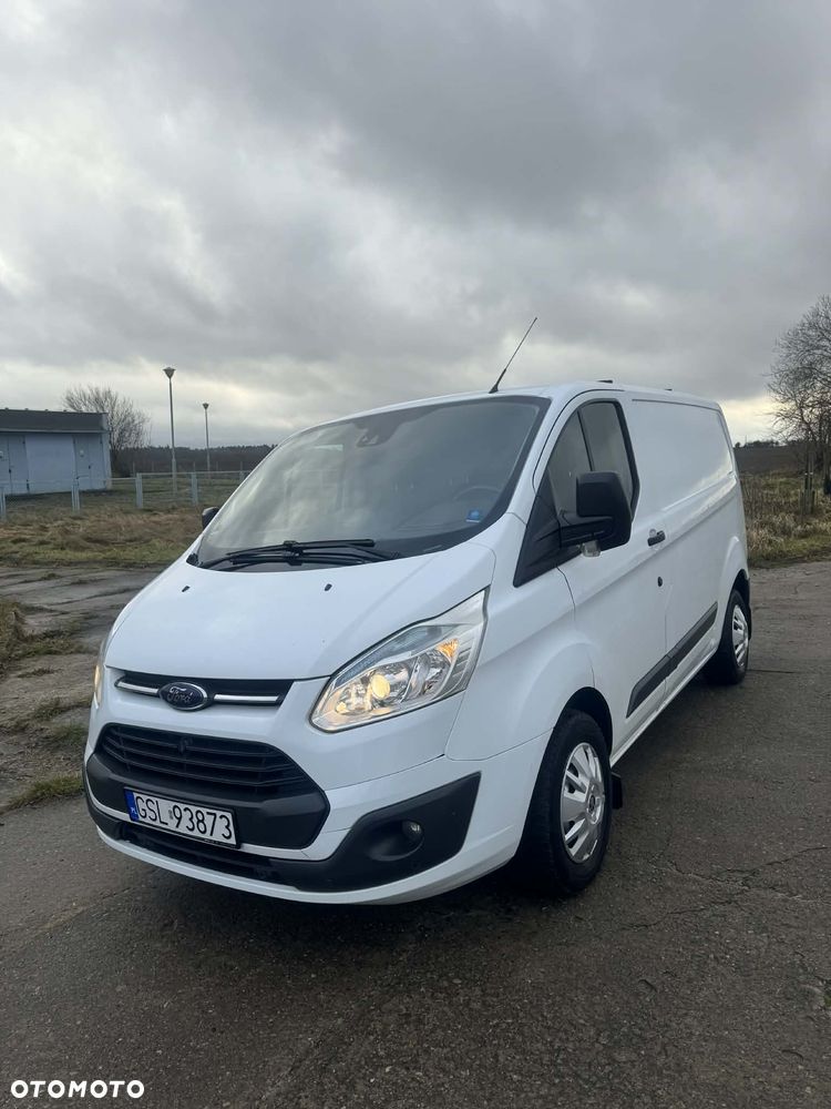 Ford TRANSIT CUSTOM - 1