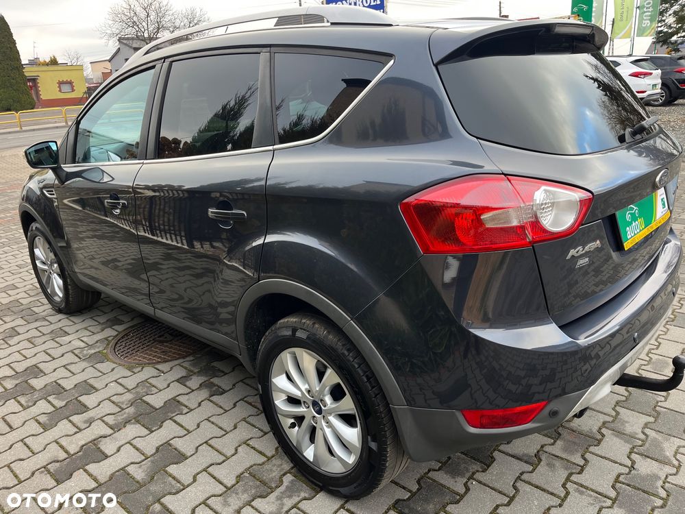 Ford Kuga 2.0 TDCi 2x4 Titanium - 4