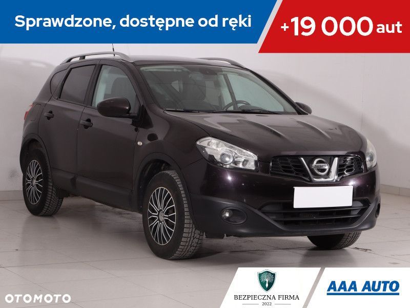 Nissan Qashqai - 2