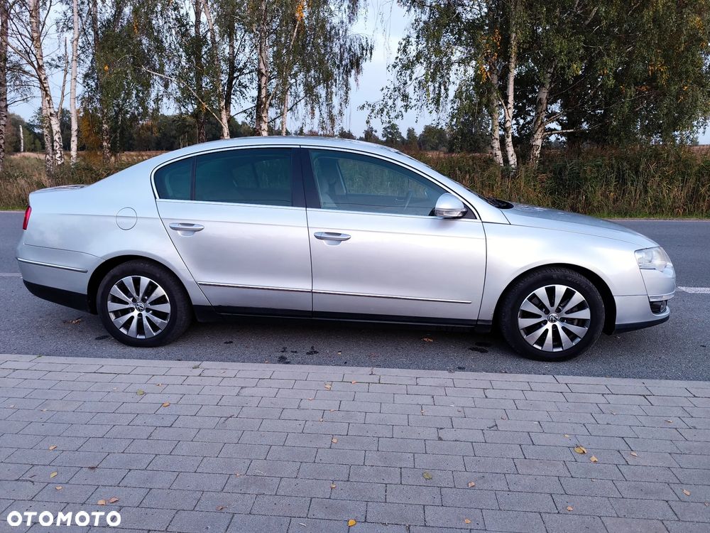 Volkswagen Passat - 6