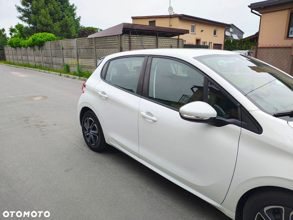 Peugeot 208 1.6 BlueHDi Active S&S - 4