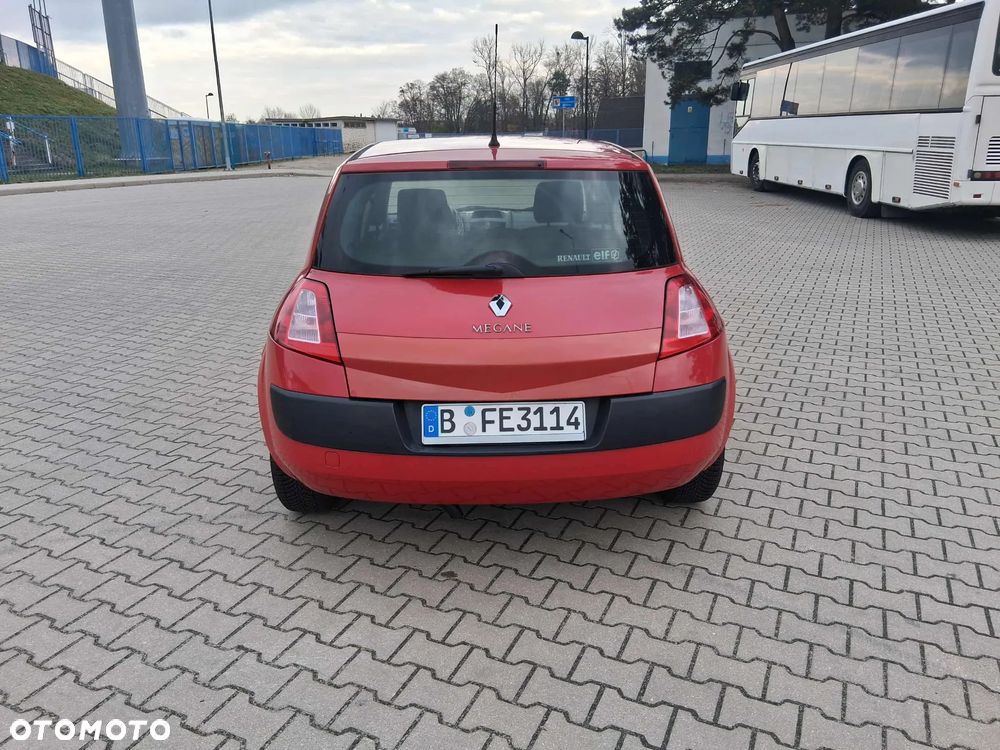 Renault Megane - 5
