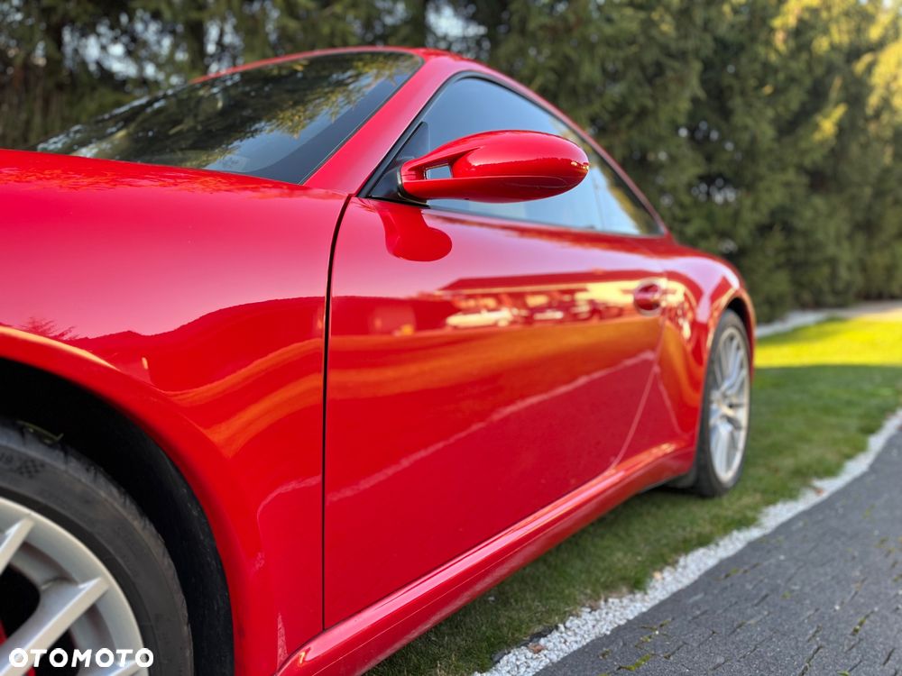 Porsche 911 Carrera S - 3
