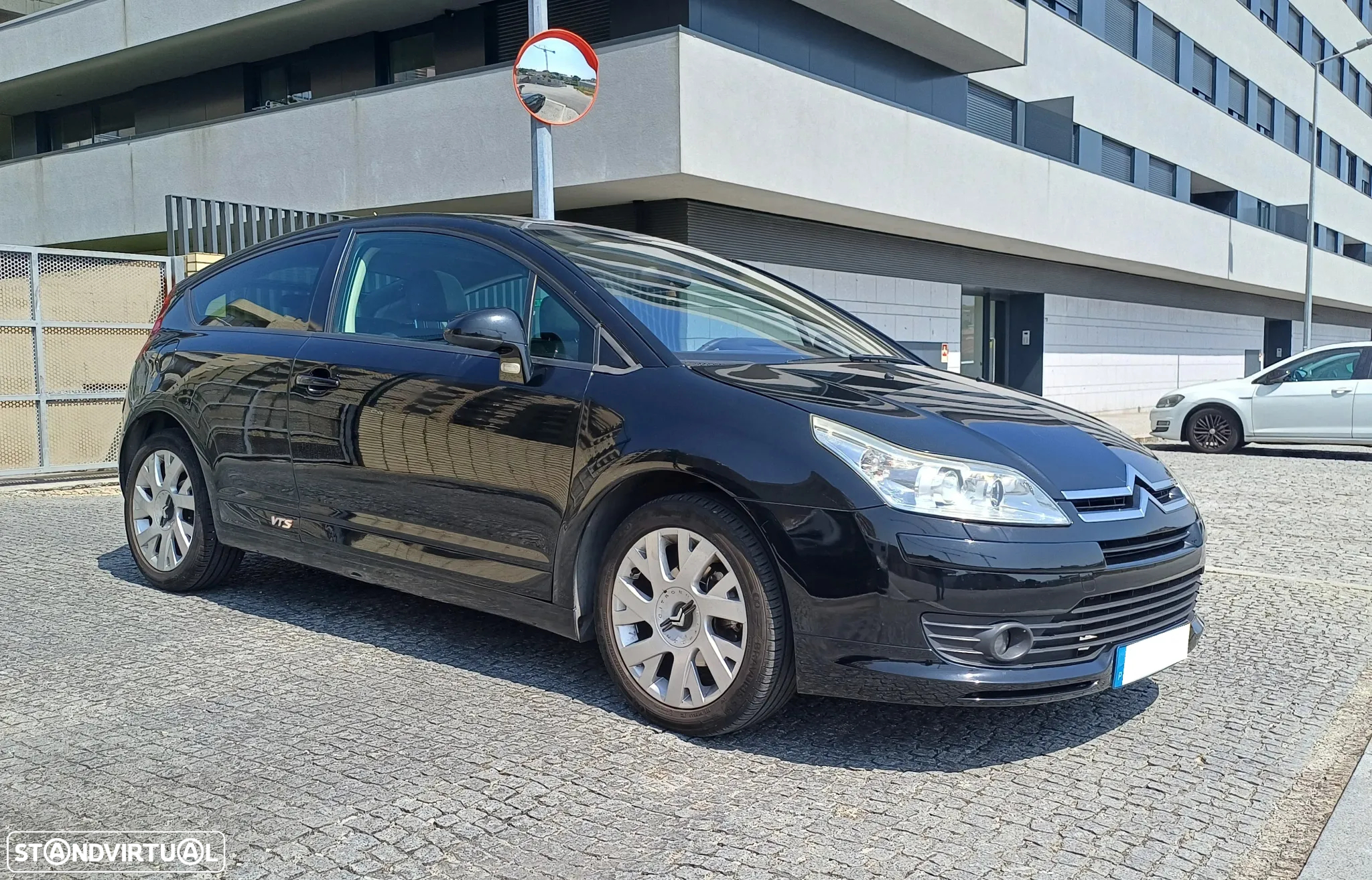 Citroën C4 Coupé 1.6 HDi 110 VTR - 9