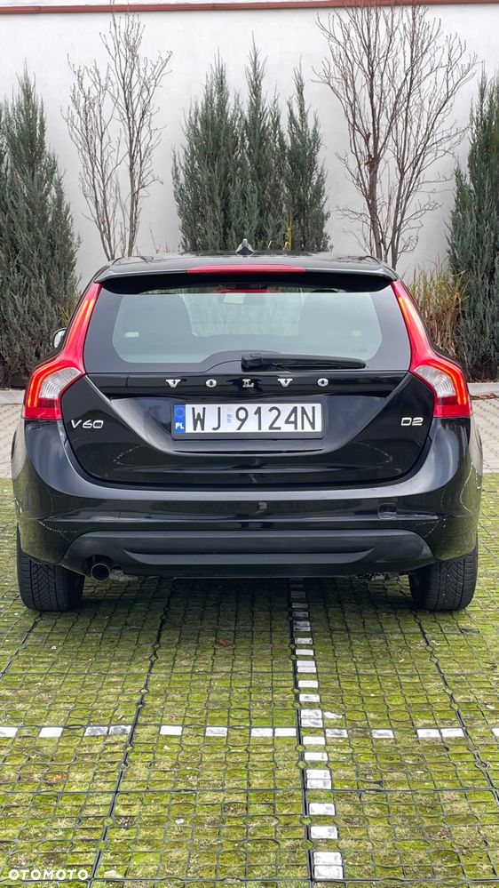 Volvo V60 D2 Geartronic Powershift Kinetic - 16