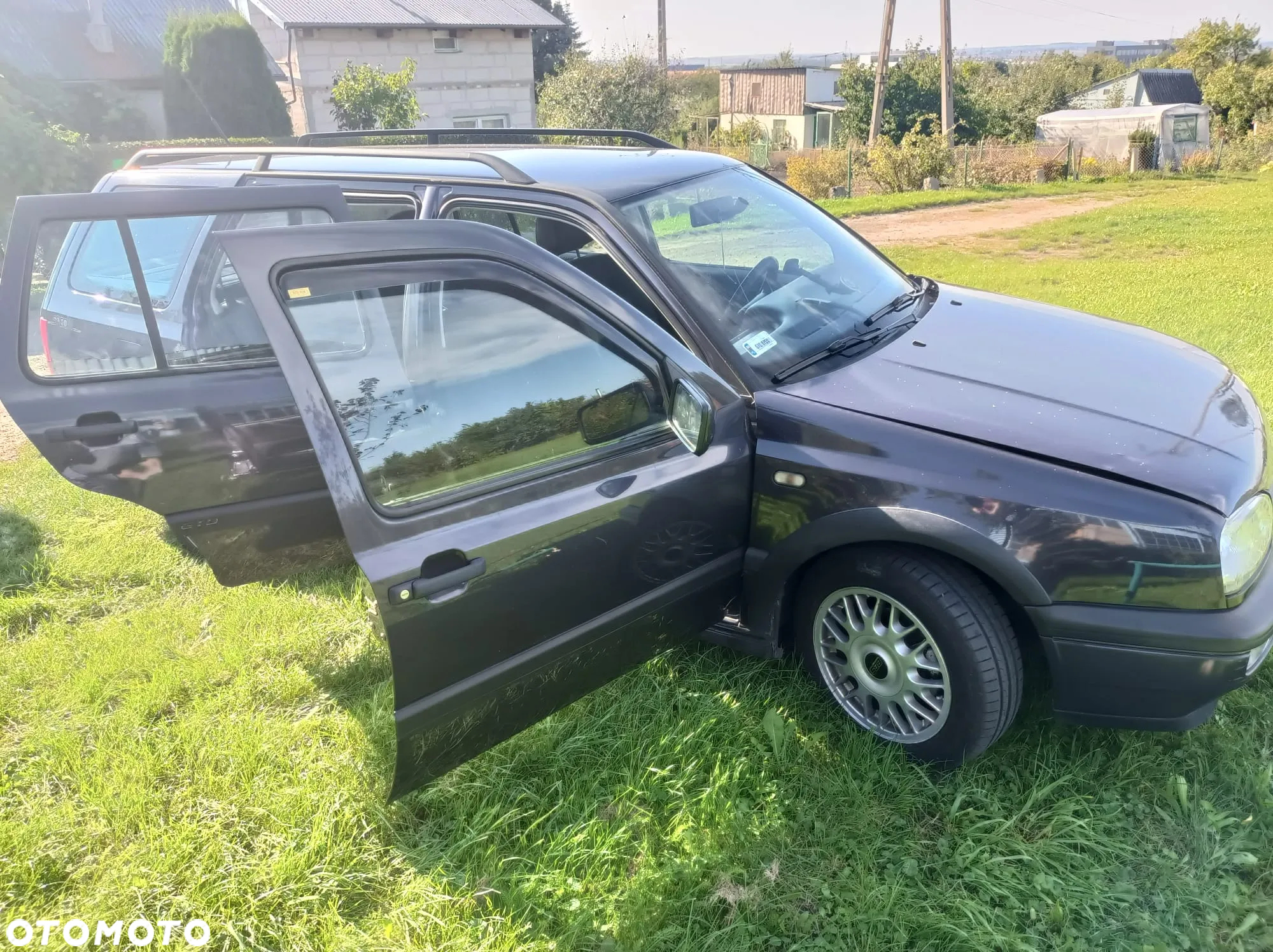 Volkswagen Golf 1.9 TD - 5