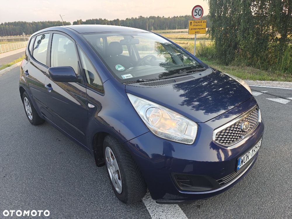 Kia Venga - 5