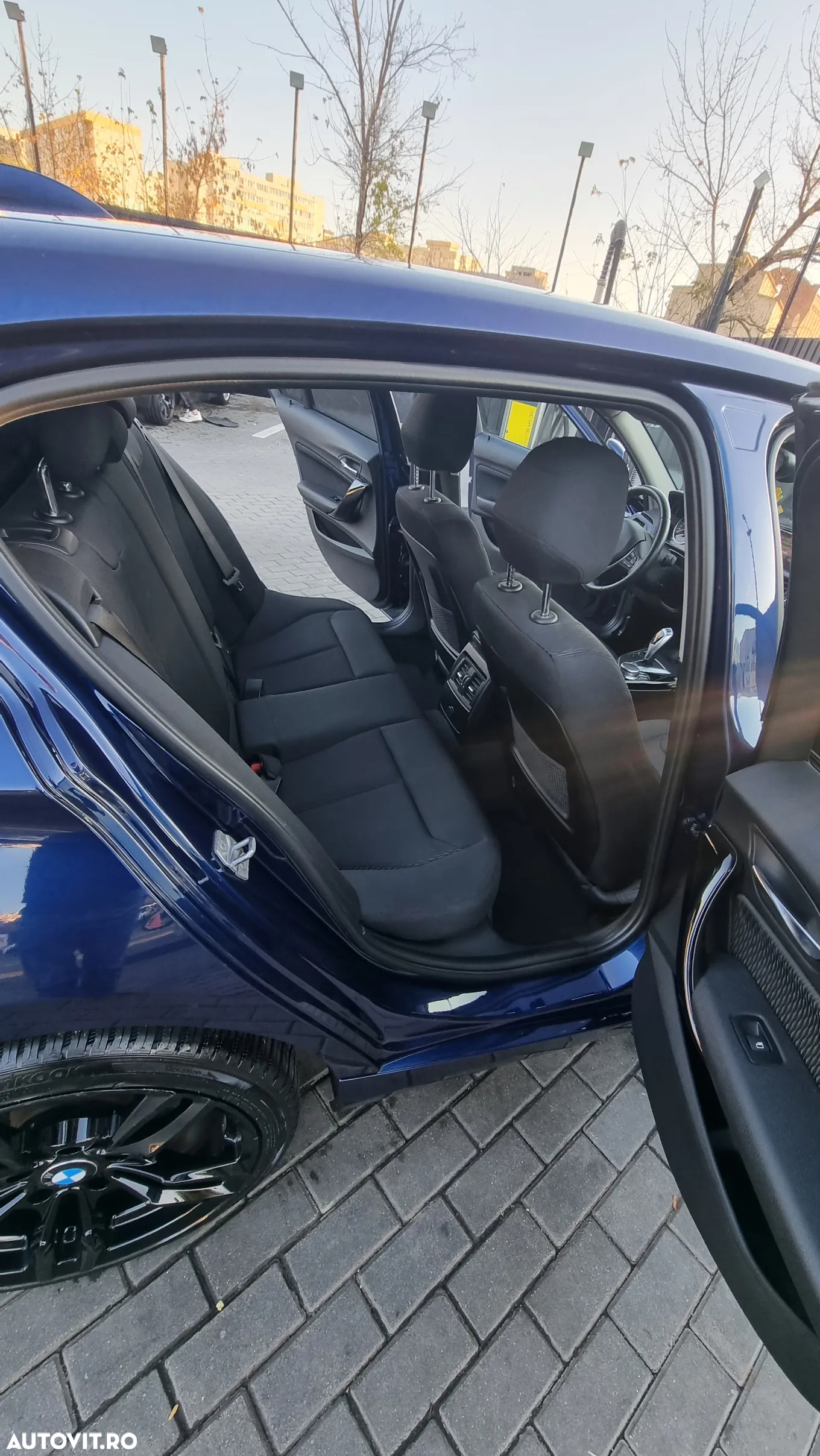 BMW Seria 1 - 16