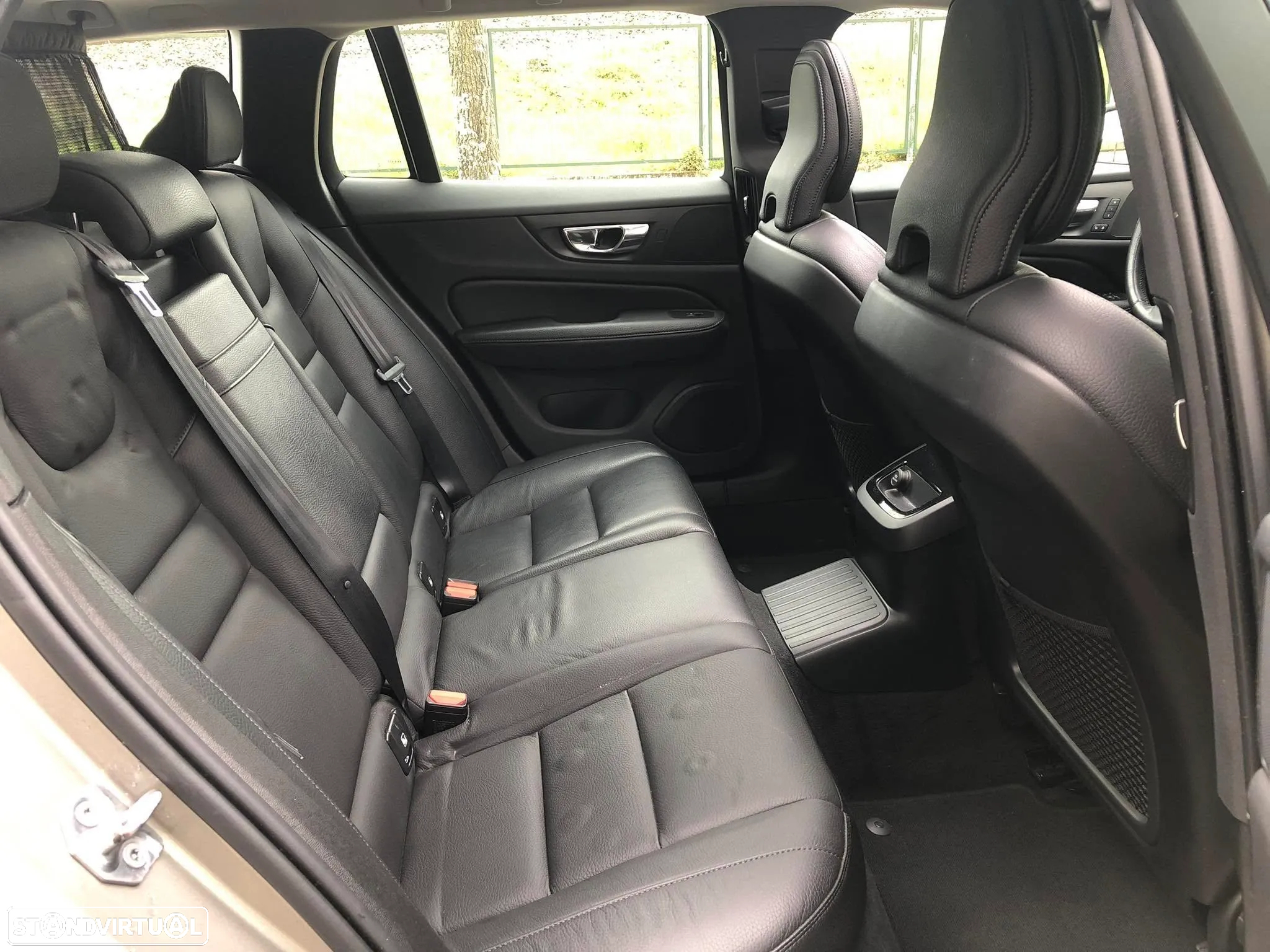 Volvo V60 2.0 T8 AWD TE Inscription - 18