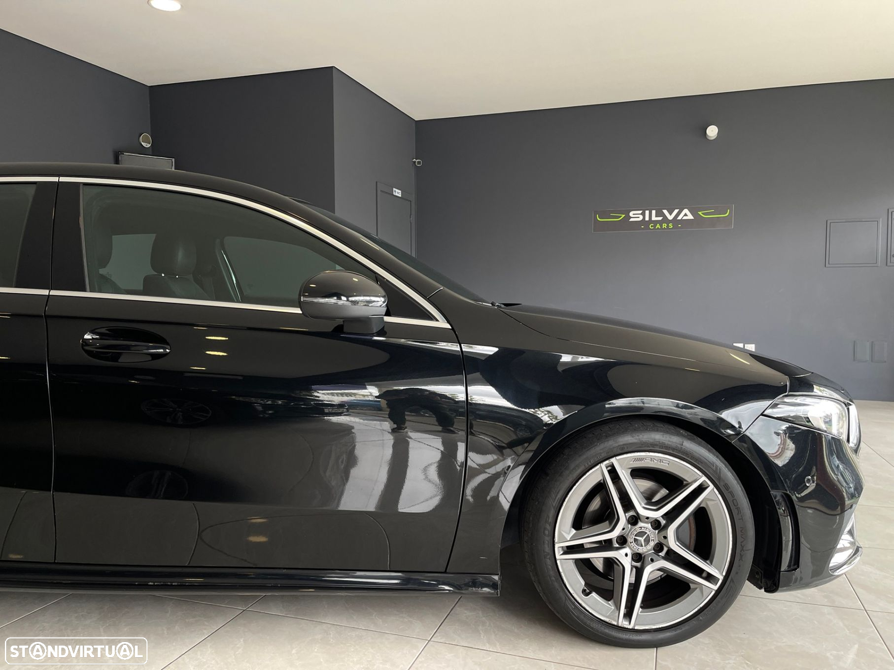 Mercedes-Benz A 180 - 4
