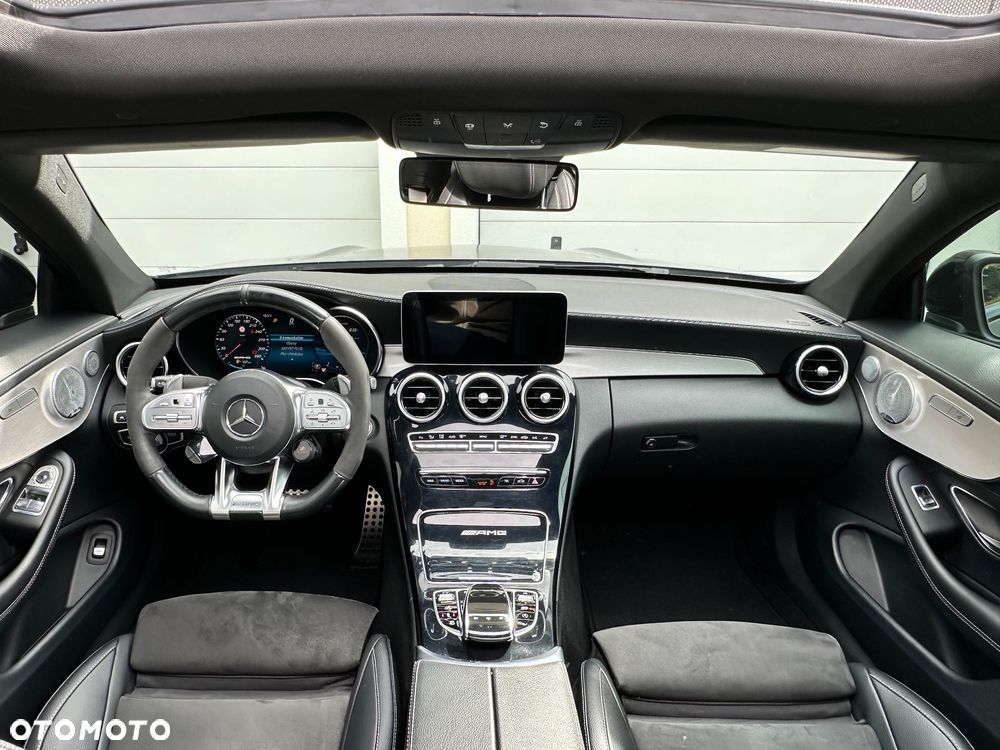 Mercedes-Benz Klasa C AMG 63 S AMG Speedshift MCT 9G - 21