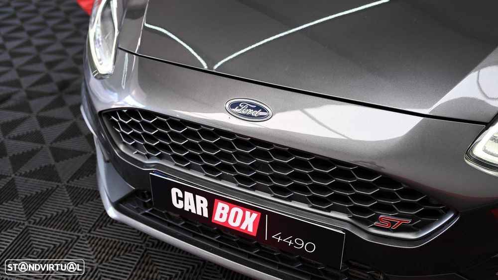 Ford Fiesta 1.5 EcoBoost S&S ST X - 12