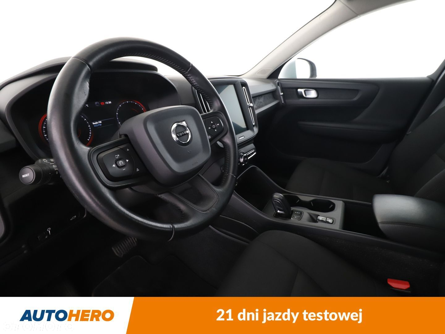 Volvo XC 40 - 11