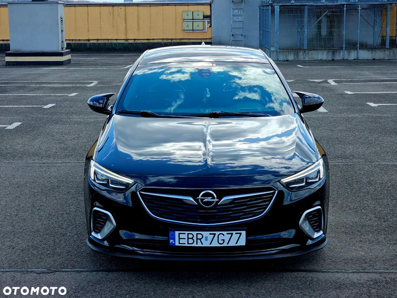 Opel Insignia 2.0 T 4x4 GSi S&S - 11