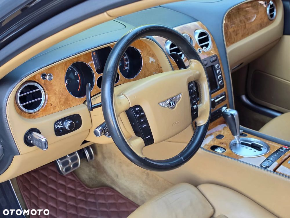 Bentley Flying Spur - 19