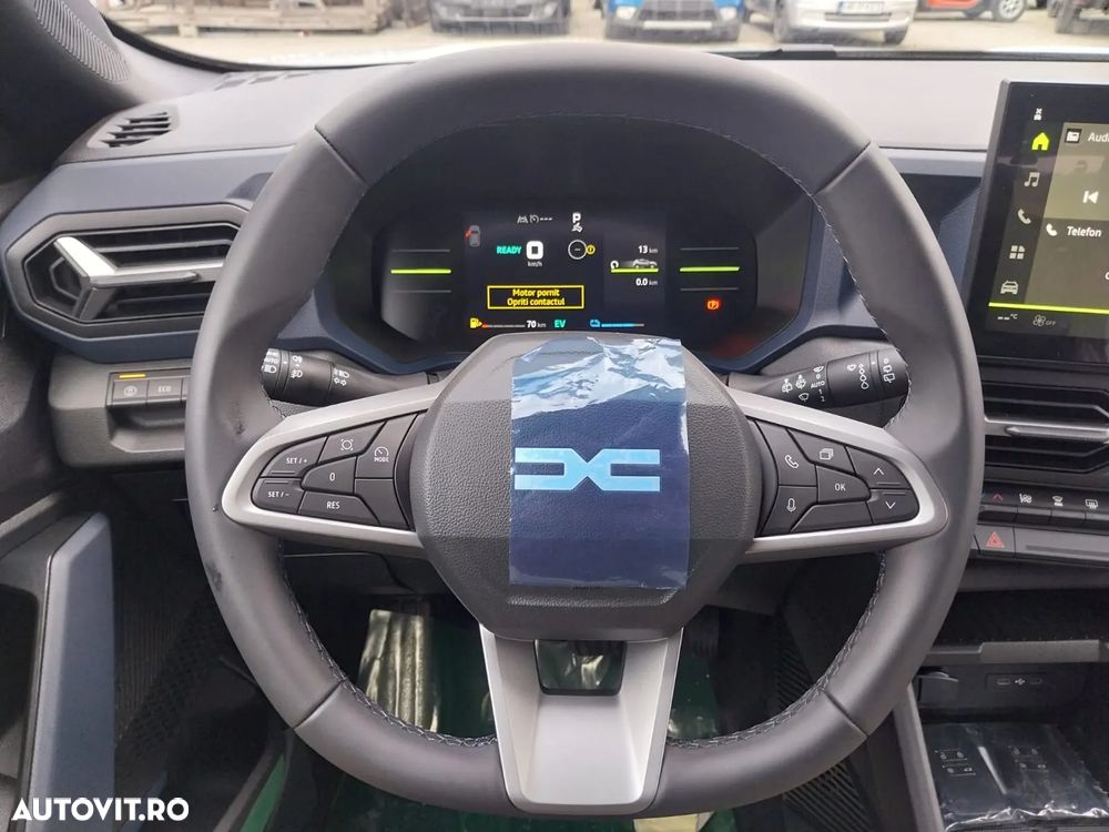 Dacia Duster HEV 140 Journey - 7