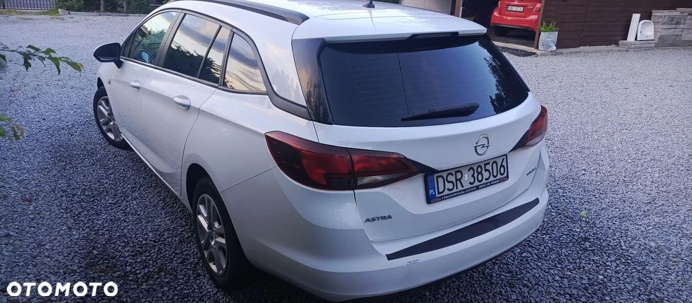 Opel Astra 1.4 T Dynamic - 4