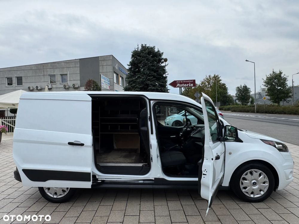 Ford Transit Connect - 18