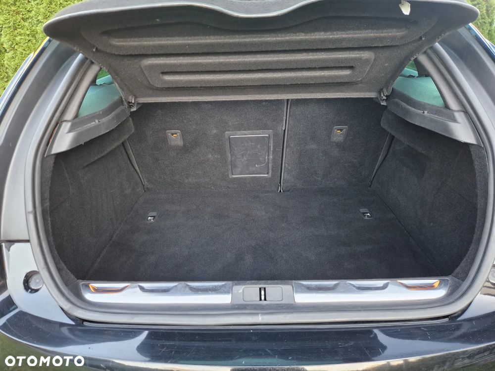 DS Automobiles DS 5 - 10