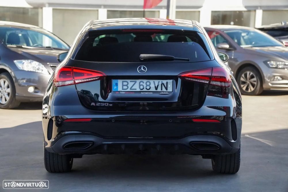 Mercedes-Benz A 250 e 8G-DCT Edition AMG Line - 10