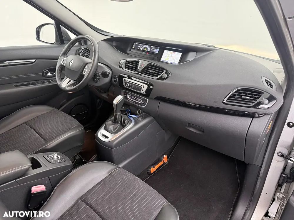 Renault Scenic - 7