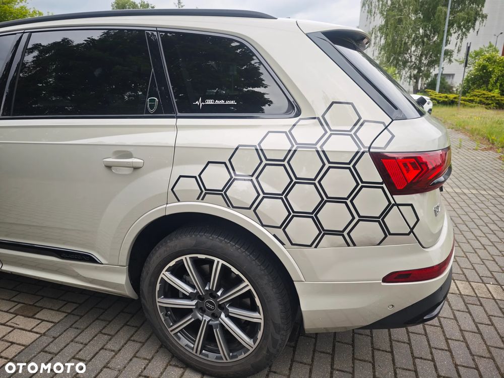 Audi Q7 - 29