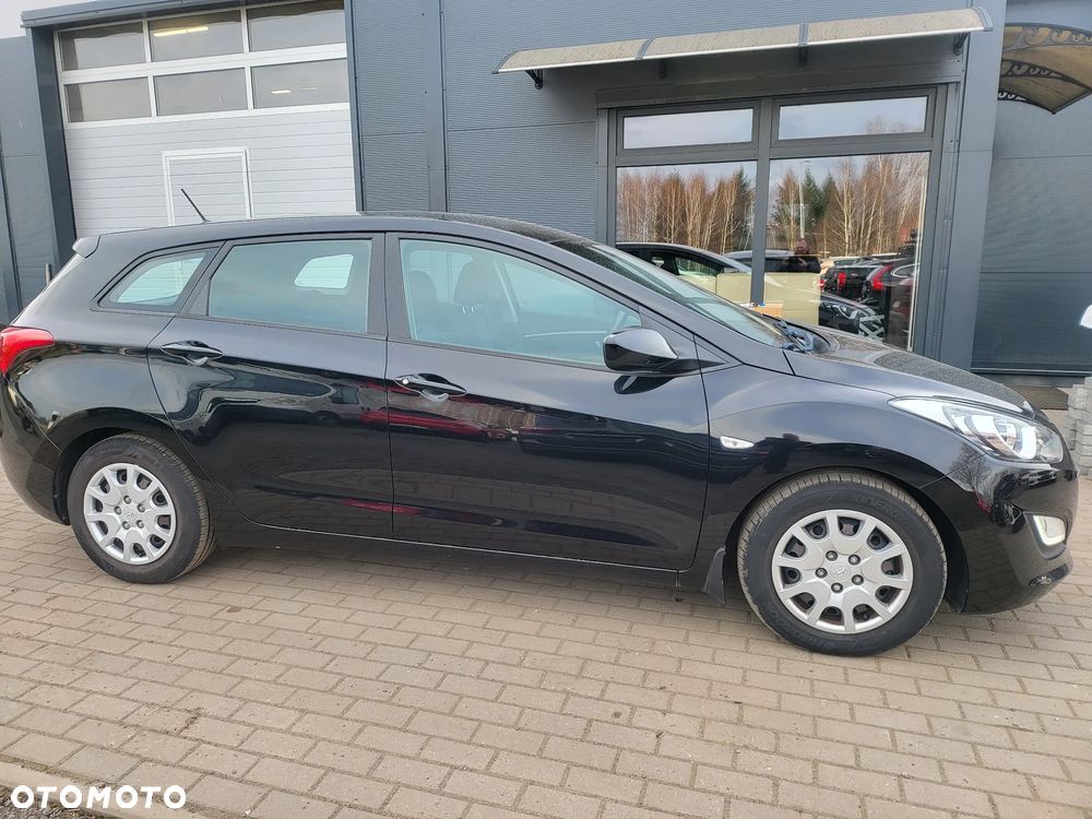 Hyundai i30 1.4 CRDi Premium - 10
