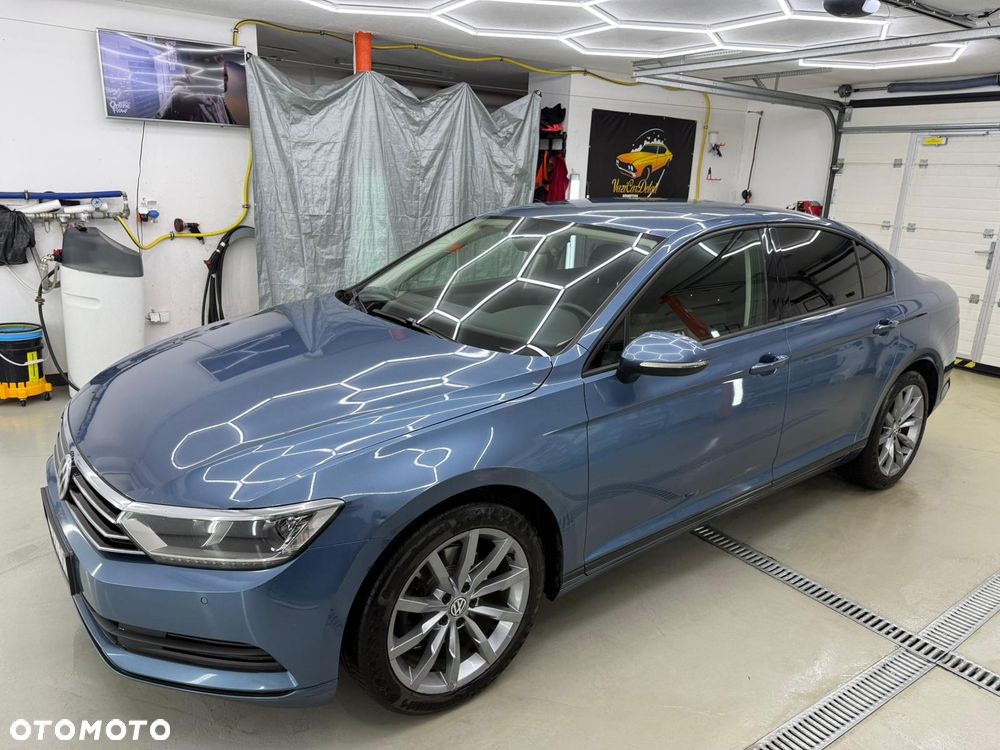 Volkswagen Passat 2.0 TDI BMT Comfortline - 8