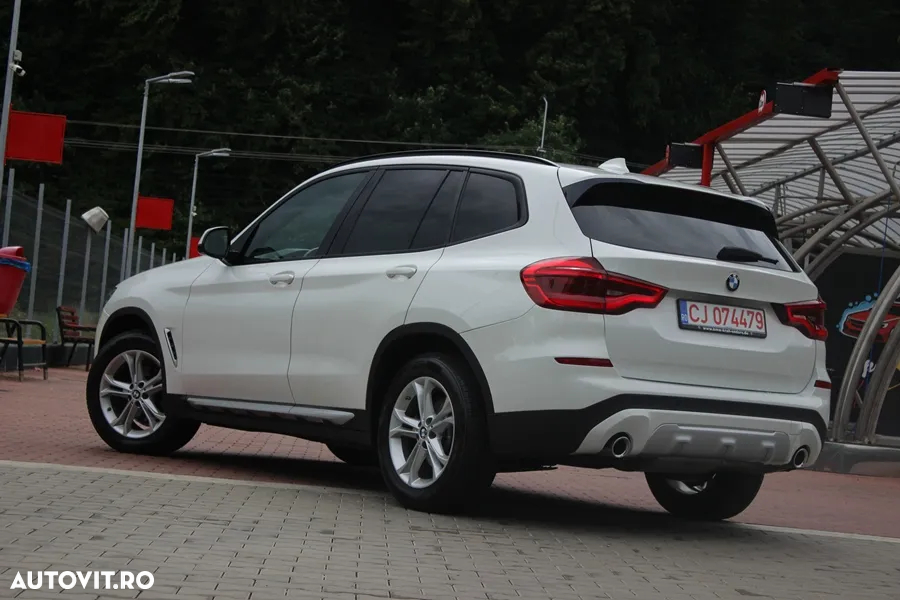 BMW X3 xDrive20d AT Luxury Line - 20