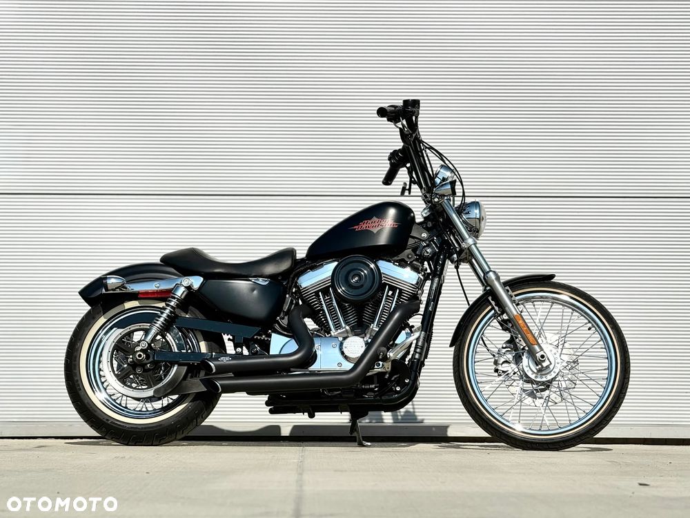 Harley-Davidson Sportster Seventy-Two - 1