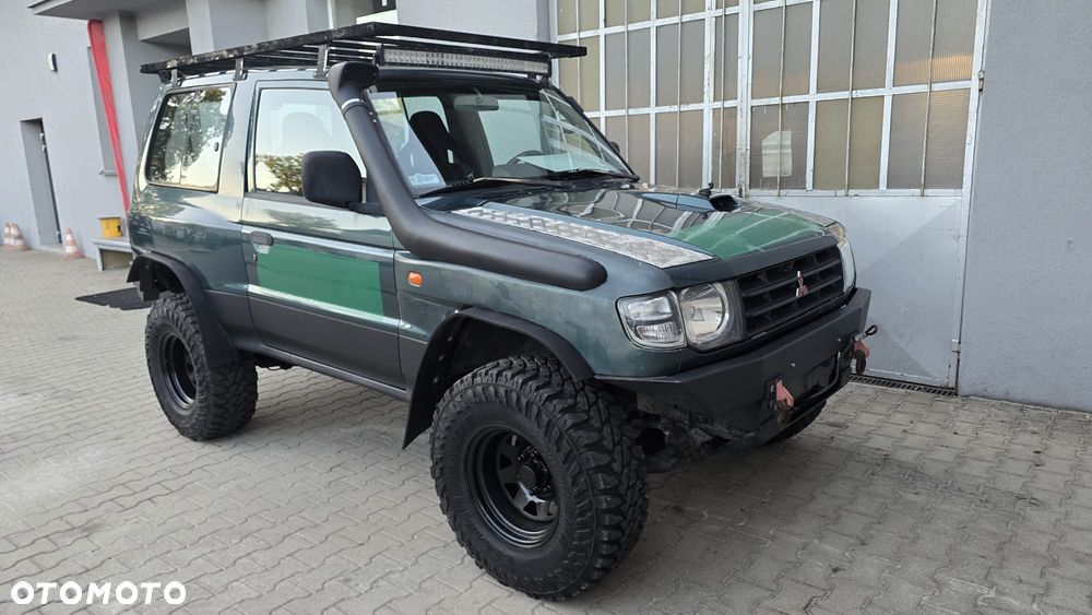 Mitsubishi Pajero 2.5 TD Classic - 24