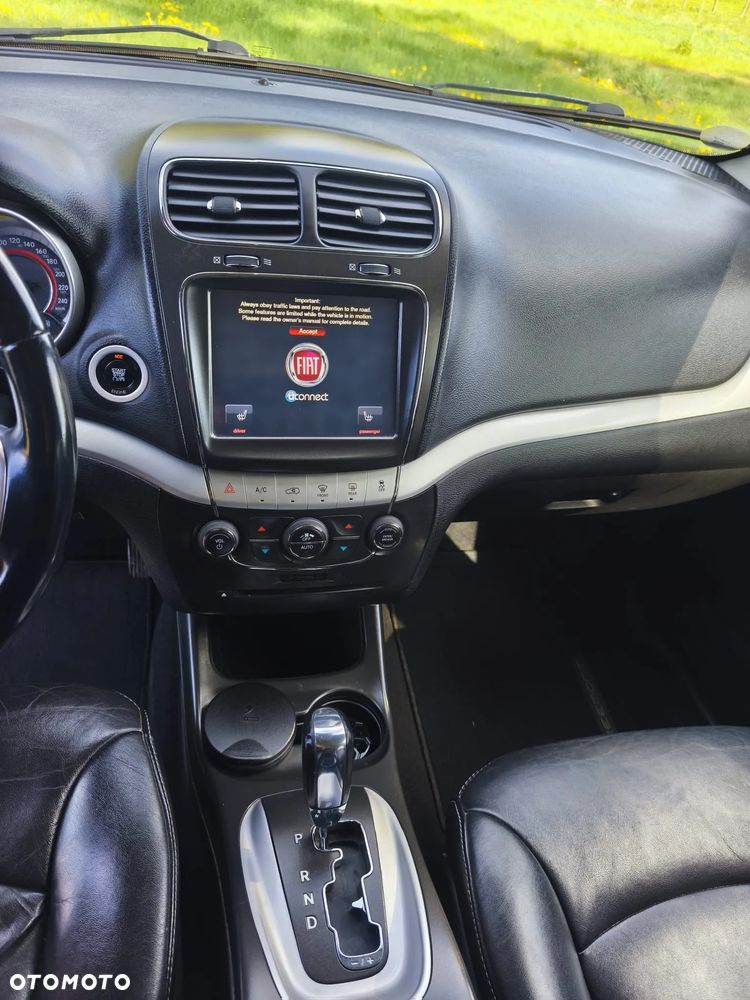 Fiat Freemont - 11
