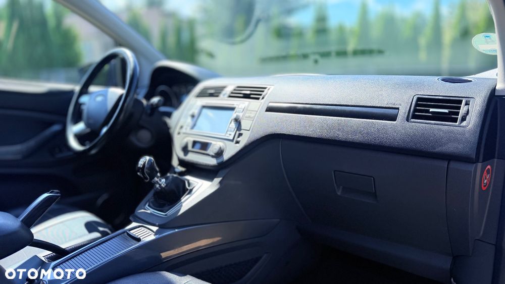 Ford Kuga 2.0 TDCi 2x4 Trend - 16