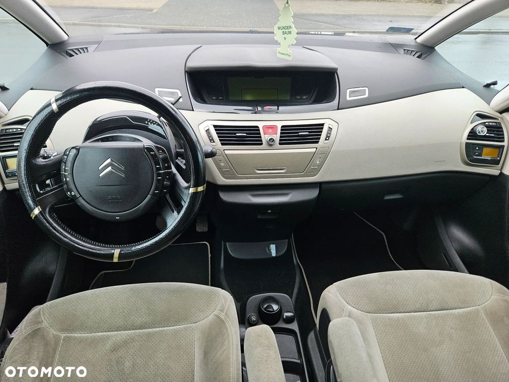 Citroën C4 Picasso 2.0i Exclusive MCP - 24