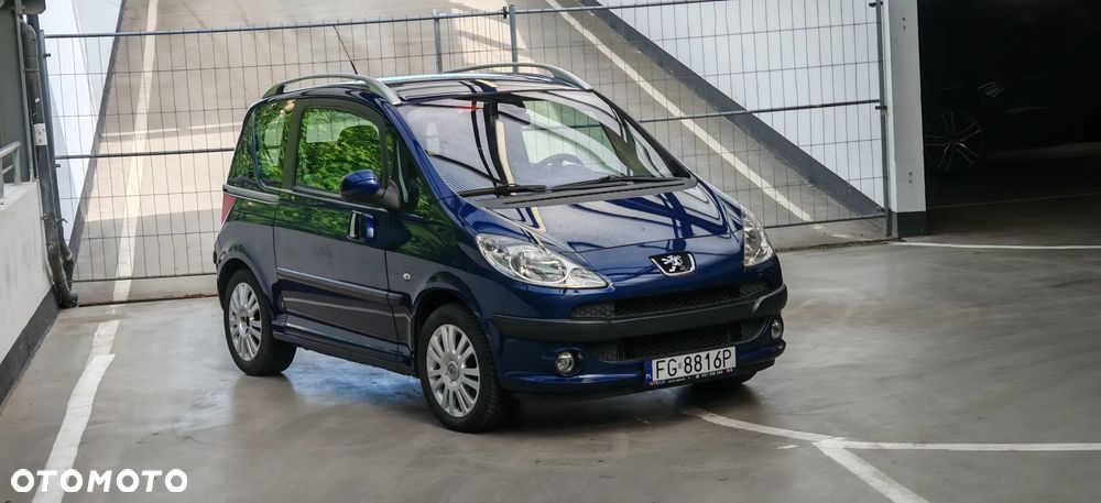 Peugeot 1007 - 1