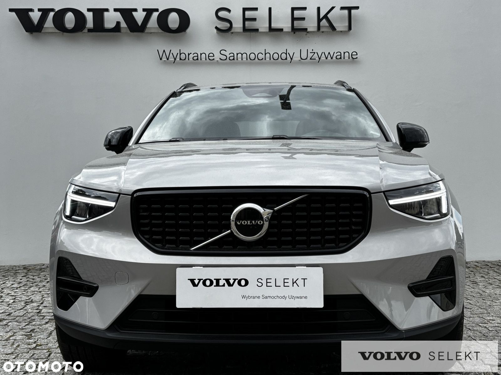 Volvo XC 40 - 5