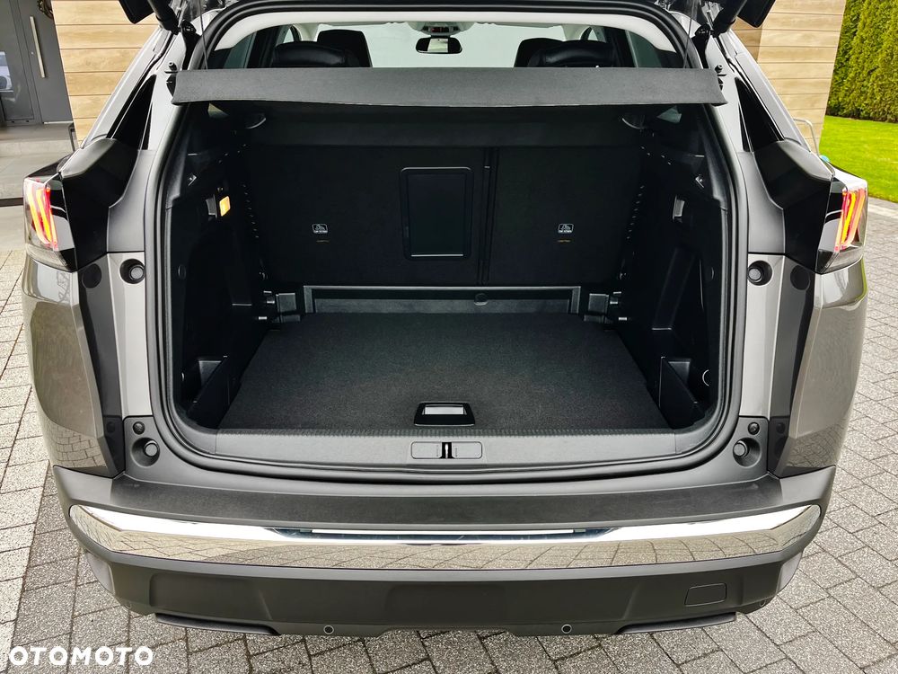 Peugeot 3008 1.2 PureTech Road Trip S&S - 22