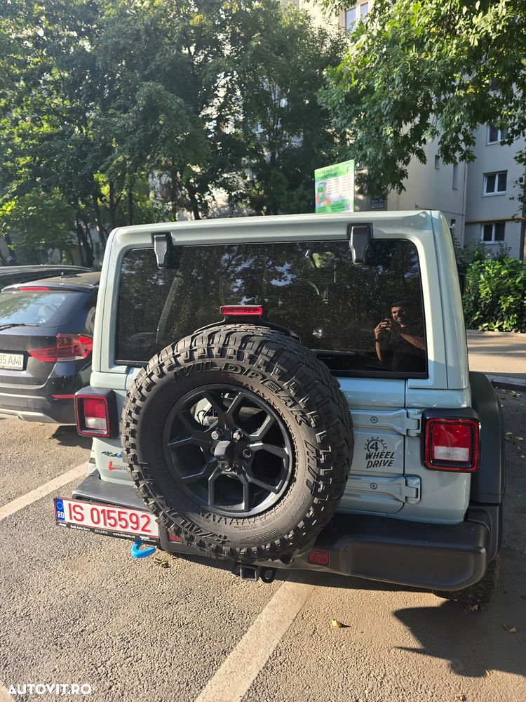 Jeep Wrangler - 9