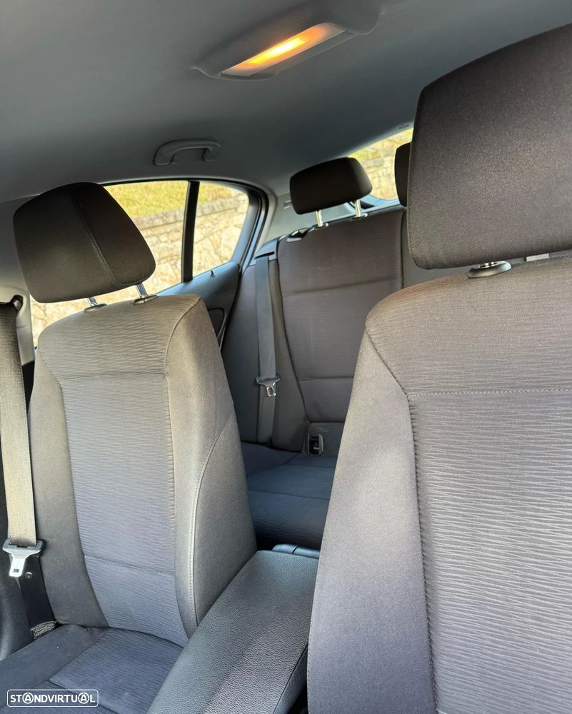 BMW 118 d - 14