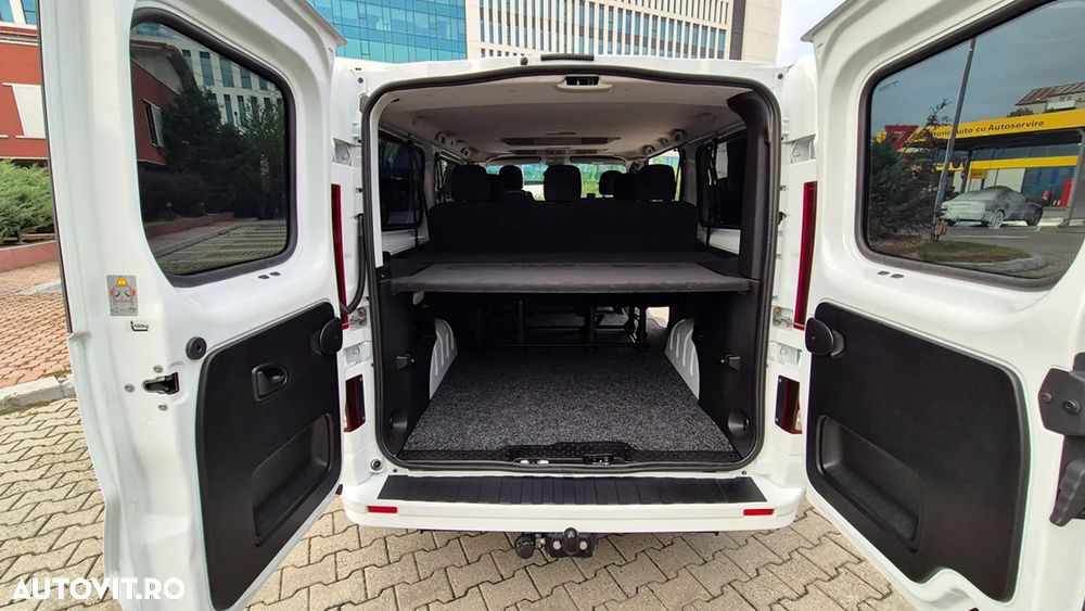Opel Vivaro - 8