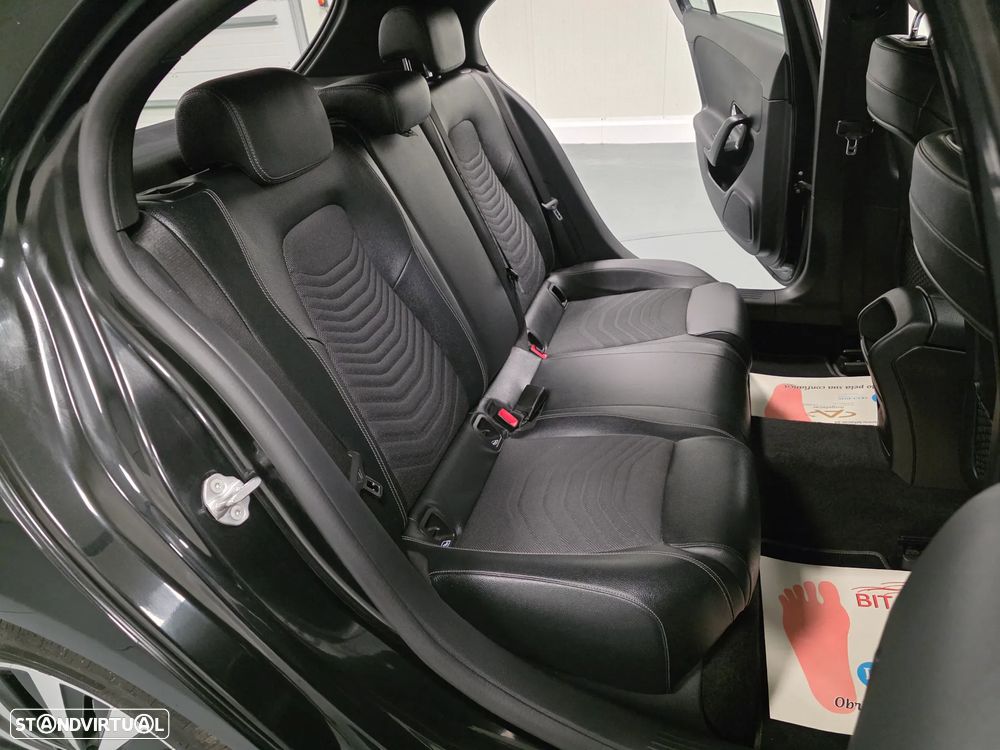 Mercedes-Benz A 250 e Style Plus - 32